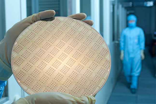 Ressourcenschonung durch Wiederaufbereitung des Silizumwafers