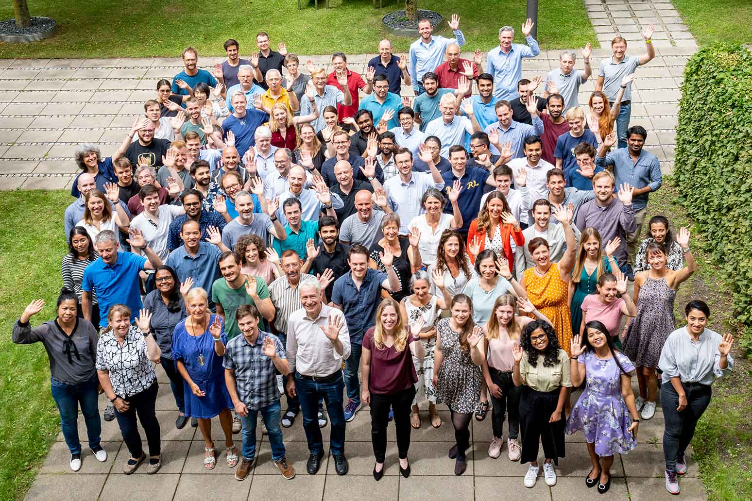 The Fraunhofer EMFT employees 