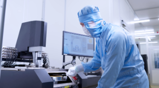 APECS Pilotine Cleanroom