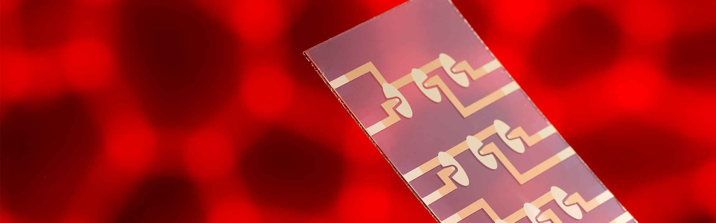 Multi-electrode layout for parallel investigation of multiple cell samples in microfluidic chips.