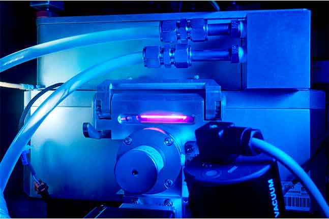 Plasma generator