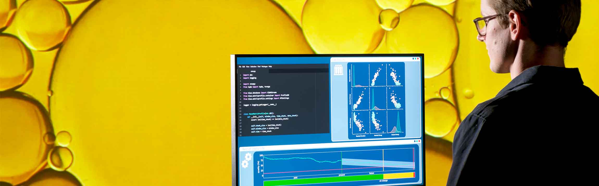 Machine learning for lubricating oil quality analysis and predictive oil change
